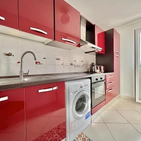 Bel Apt Avec Terrasse Et Piscine By Weekome Daire Antibes
